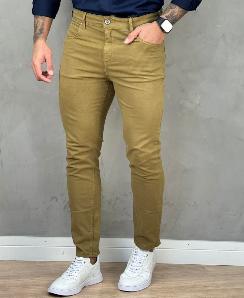 Calça Sarja Marrom Masculina Slim Alexandre - Forum